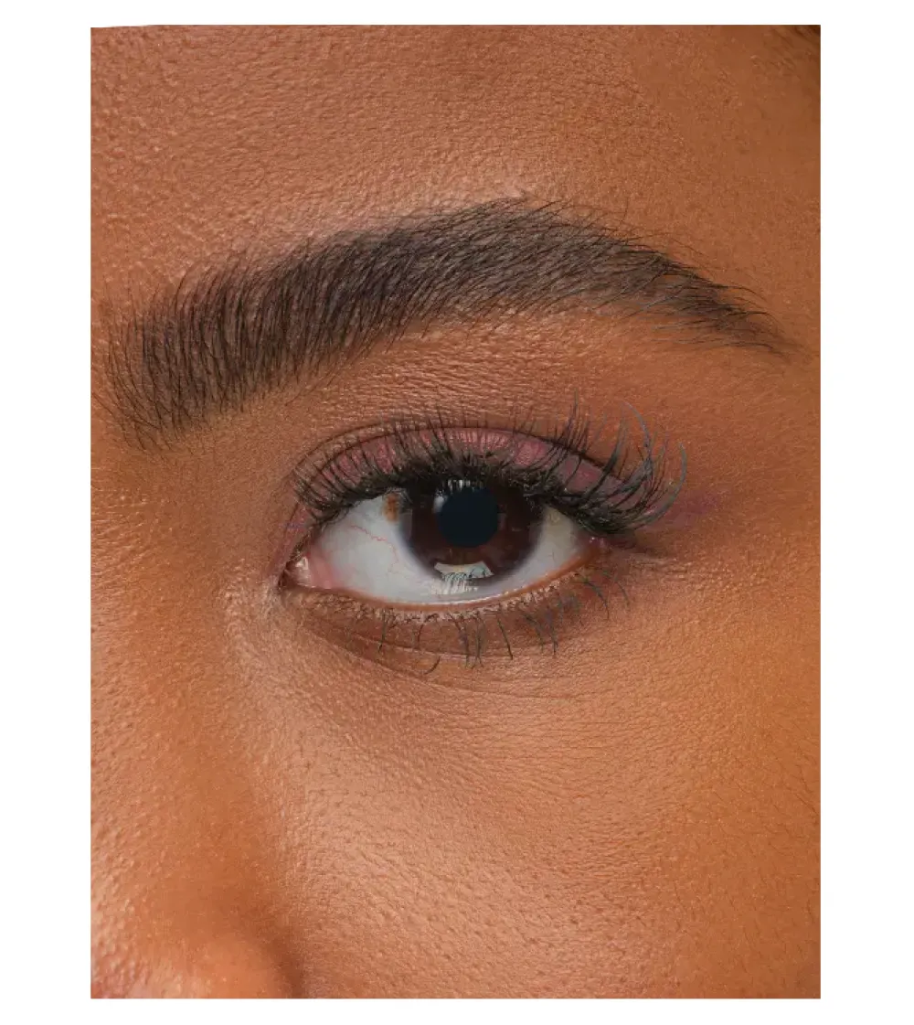 - Delineador de ojos Line Artist - 2: Equestrian>About-face
