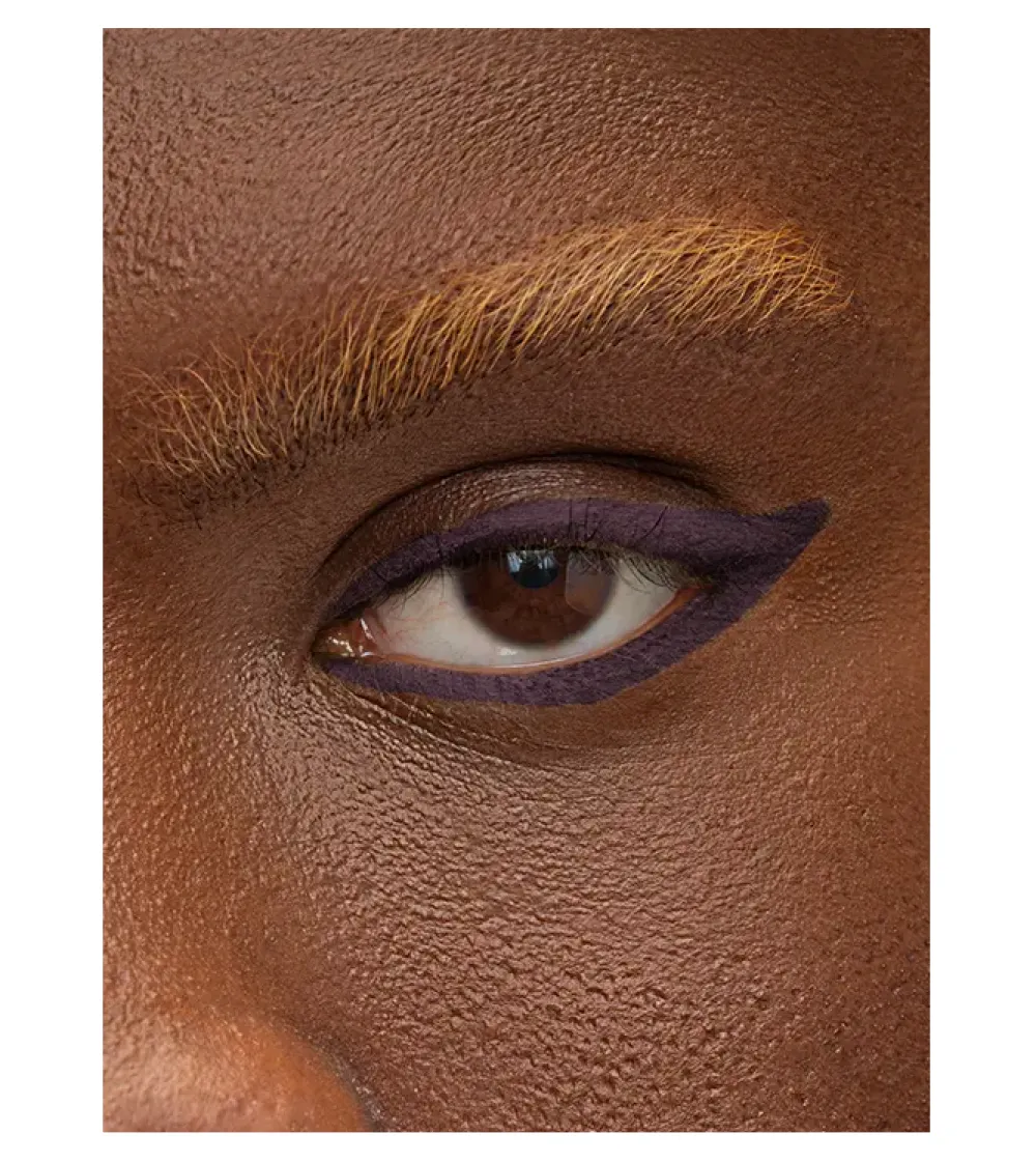 - Delineador de ojos Line Artist - 3: Devil's Diary>About-face Hot