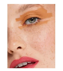- Sombra de ojos líquida Matte Fluid Eye Paint™ - 24: Light Transcending><noscript><img width=