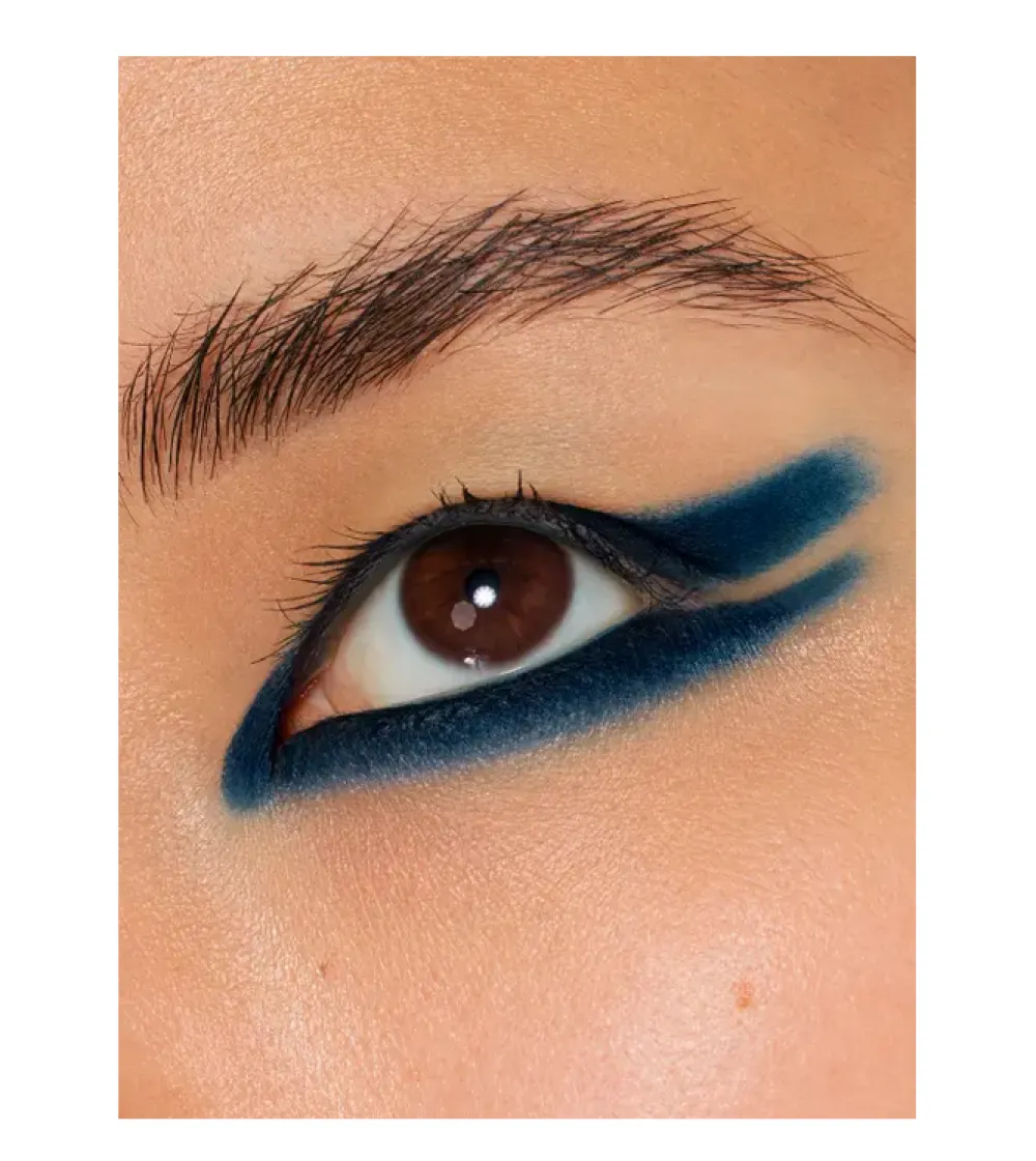 - Sombra de ojos líquida Matte Fluid Eye Paint™ - 4: Lost Unfound>About-face
