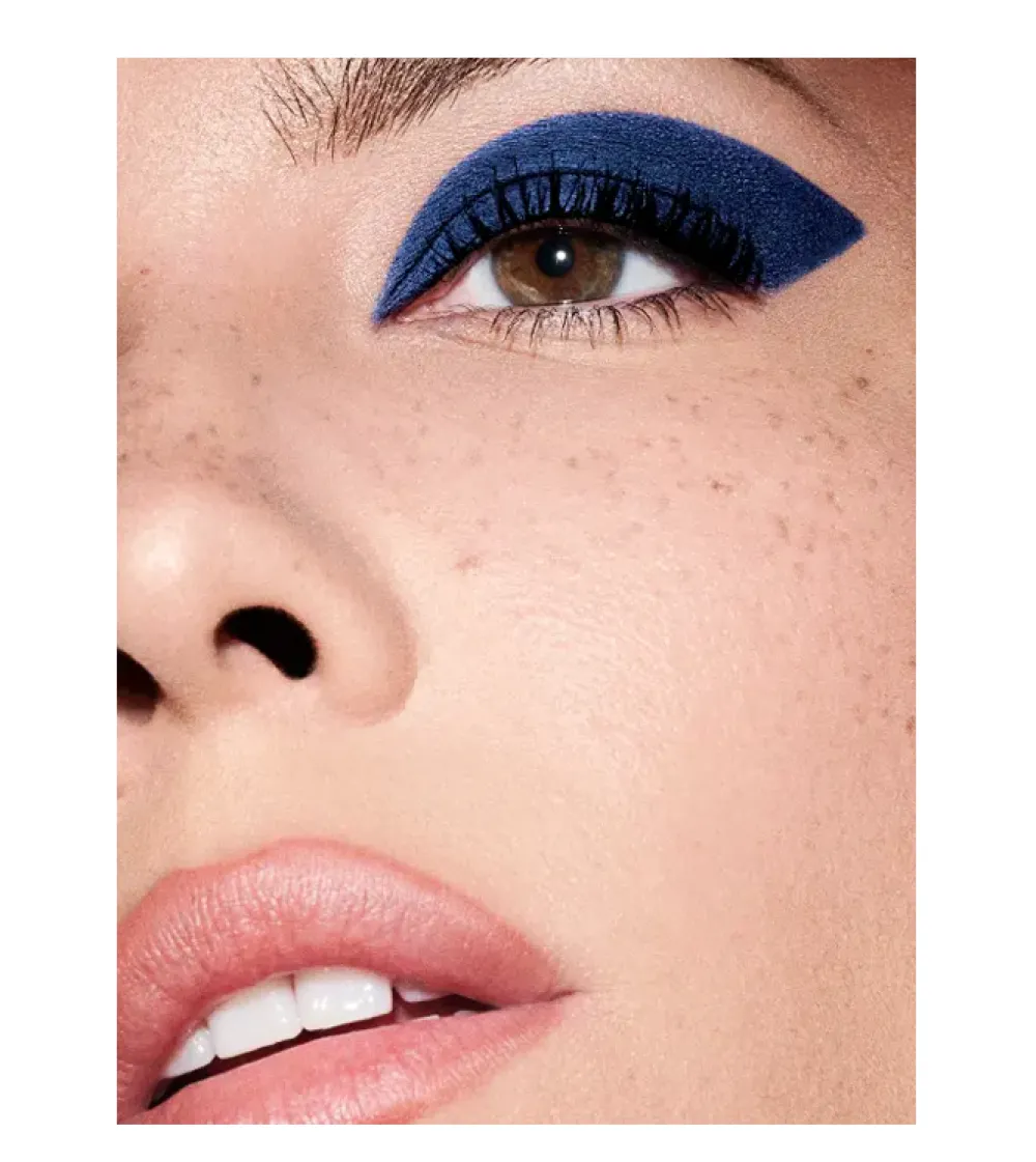 - Sombra de ojos líquida Matte Fluid Eye Paint™ - 4: Lost Unfound>About-face