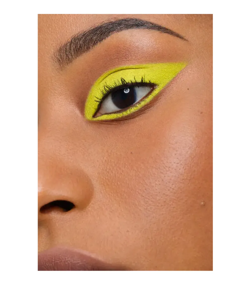 - Sombra en stick Shadowstick Matte - 11: Aliens R Real>About-face Hot