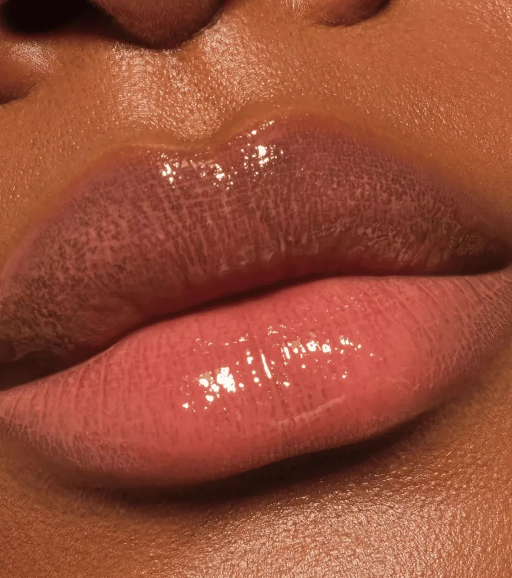 Aceite labial Colour Cushion Juicy - 050: Drenched Drama>Catrice Clearance