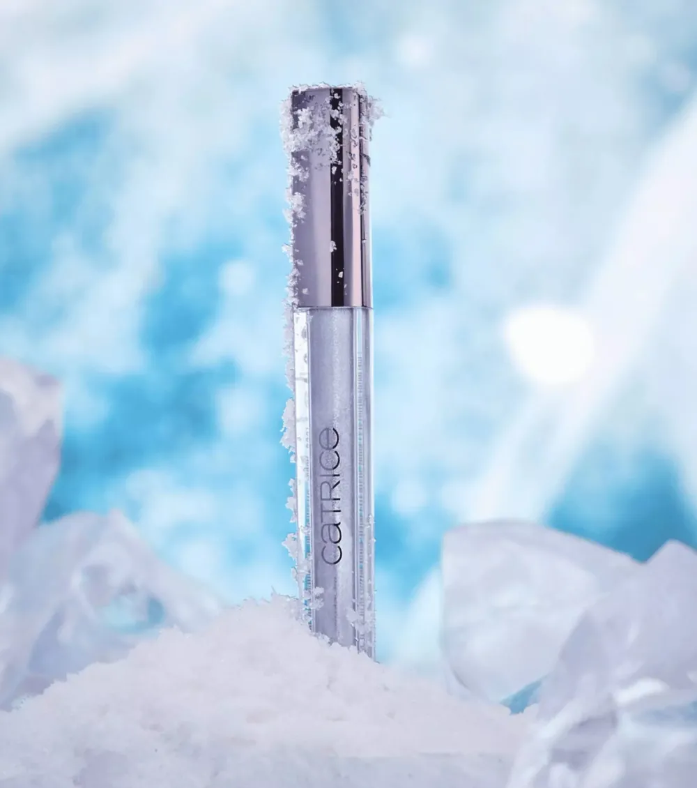 *Arctic Illusion* - Fijador de cejas con glitter Arctic Blink>Catrice
