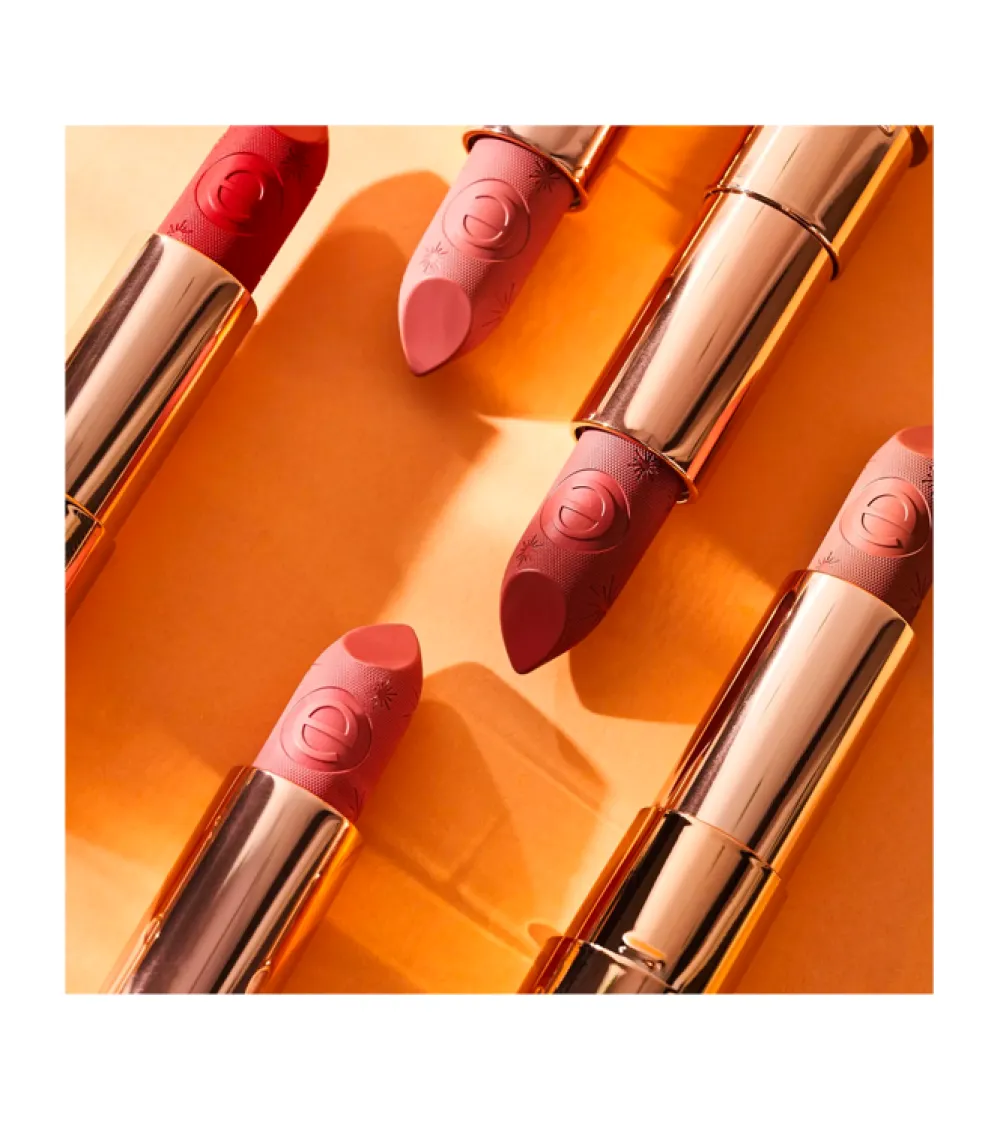 Barra de labios con colágeno vegano Caring SHINE - 204: My Way>essence Hot