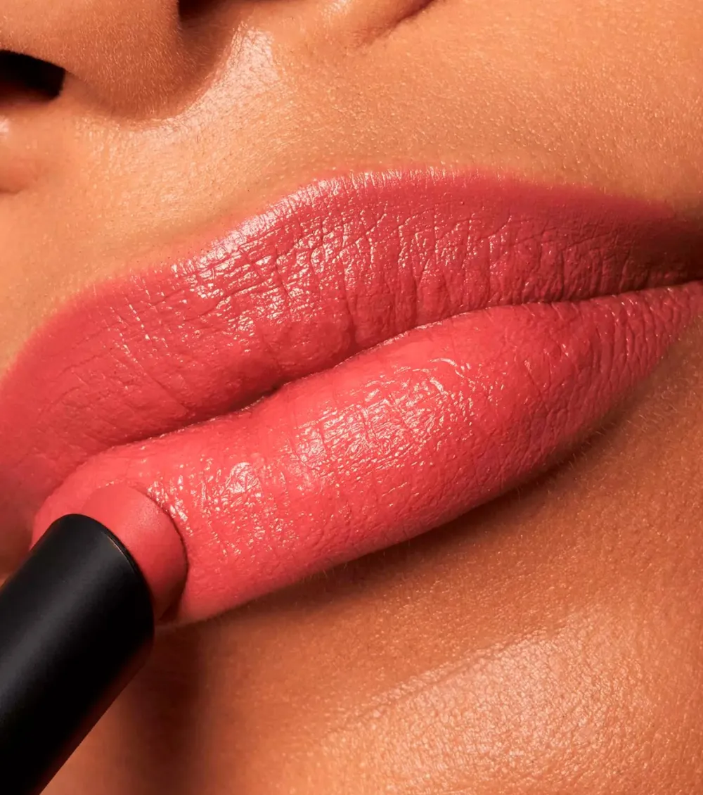 Barra de labios de larga duración acabado mate The Slim Stick - 103: Brickroad>essence Sale