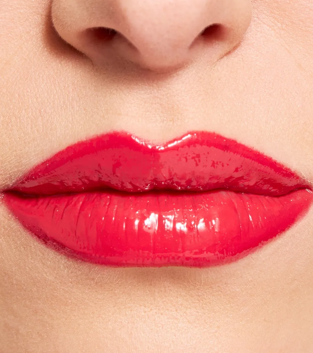 Barra de labios Pout Lip Gloss Stick - Cherrylicious>Makeup Revolution Hot