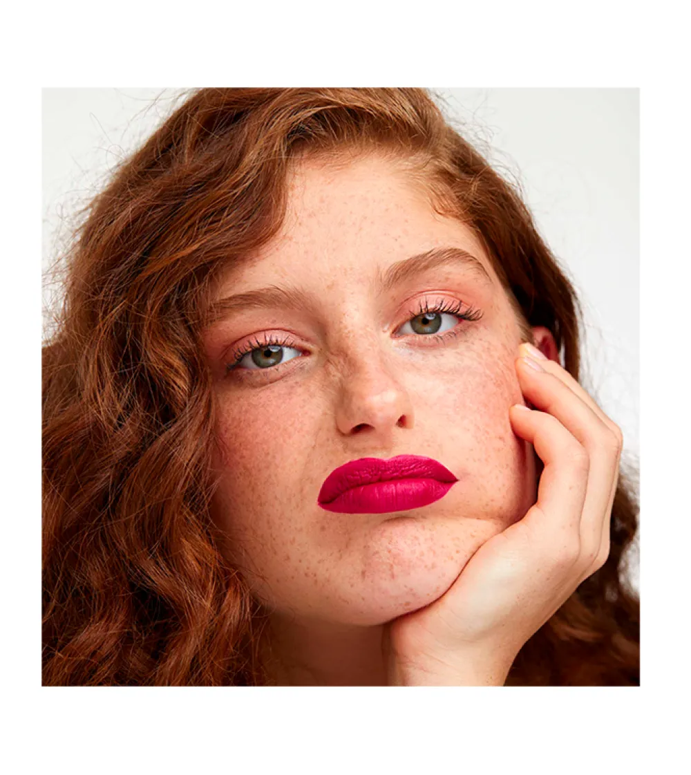Barra de labios Velvet - Penélope>Saigu Cosmetics