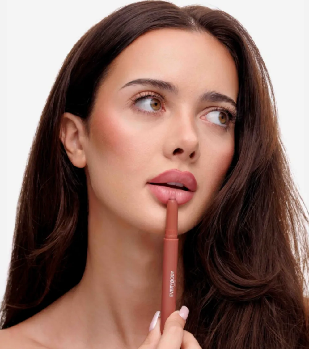 Barra y perfilador de labios - Rosy Sand>Everybody London New