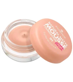 Base de maquillaje en mousse Natural Matte Mousse - 01>essence New