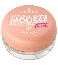 Base de maquillaje en mousse Natural Matte Mousse - 01>essence New