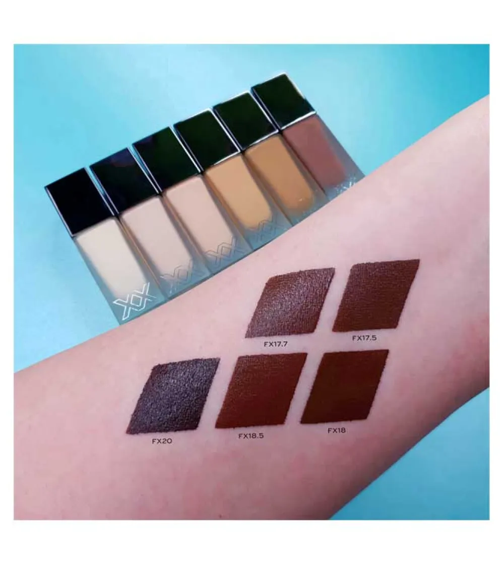 Base de maquillaje Liquid Skin Fauxxdation - FX16.5>XX Revolution New