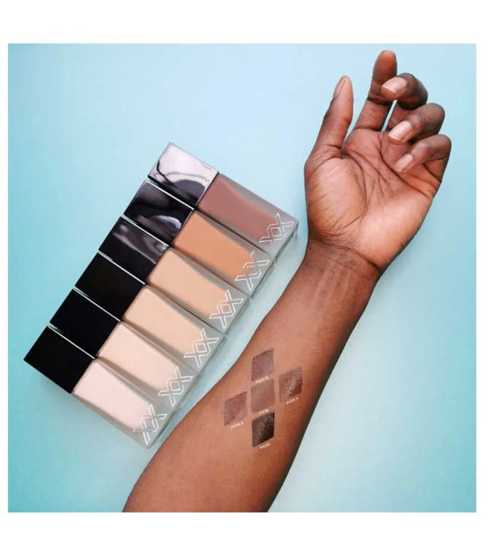 Base de maquillaje Liquid Skin Fauxxdation - FX0.2>XX Revolution Sale