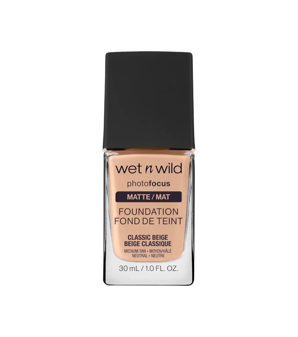 Base de maquillaje Photo Focus Matte - E371C: Classic Beige>Wet n Wild Outlet
