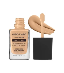 Base de maquillaje Photo Focus Matte - E371C: Classic Beige>Wet n Wild Outlet