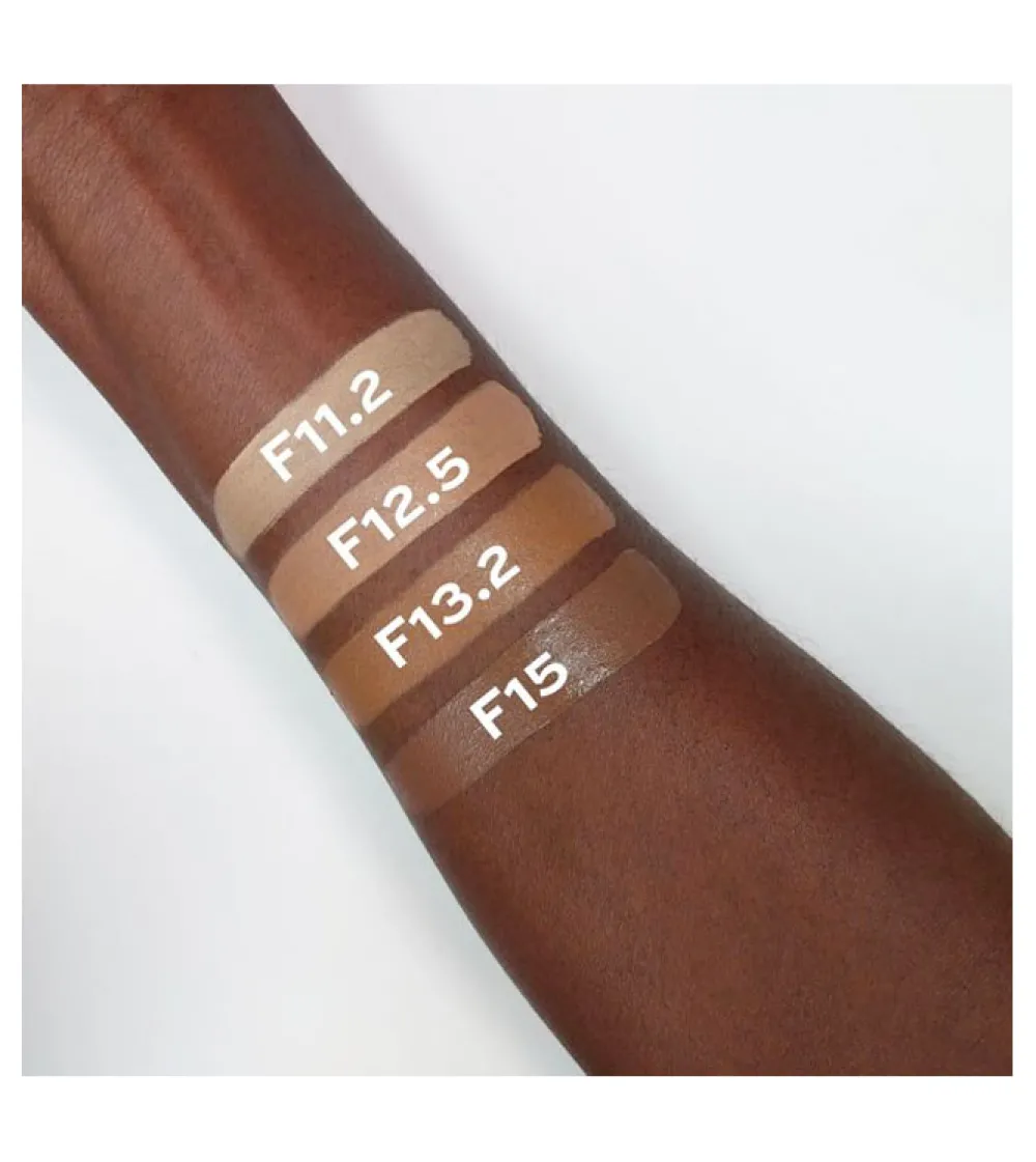 Base de maquillaje Super Matte - F13.2>Revolution Relove Best