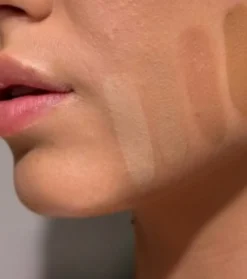 HYPOAllergenic - BB Cream hipoalergénica SPF50 - 01: Nude><noscript><img width=