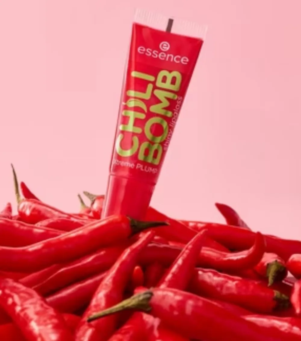 Brillo de labios Chili Bomb - 01: Strawberry Salsa>essence Hot