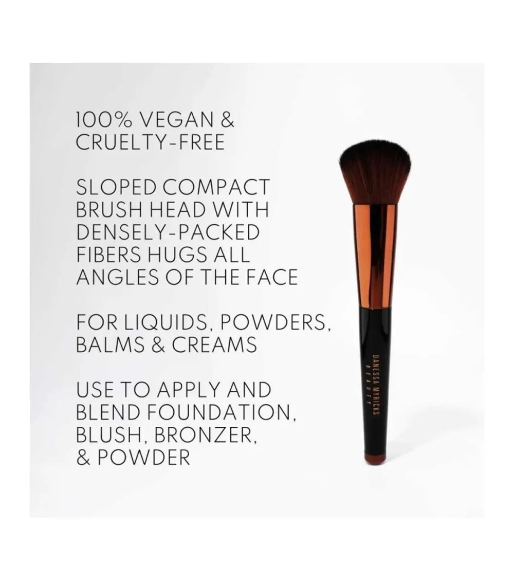 Brocha multiusos Yummy Face 1.0 All Over Complexion>Danessa Myricks New