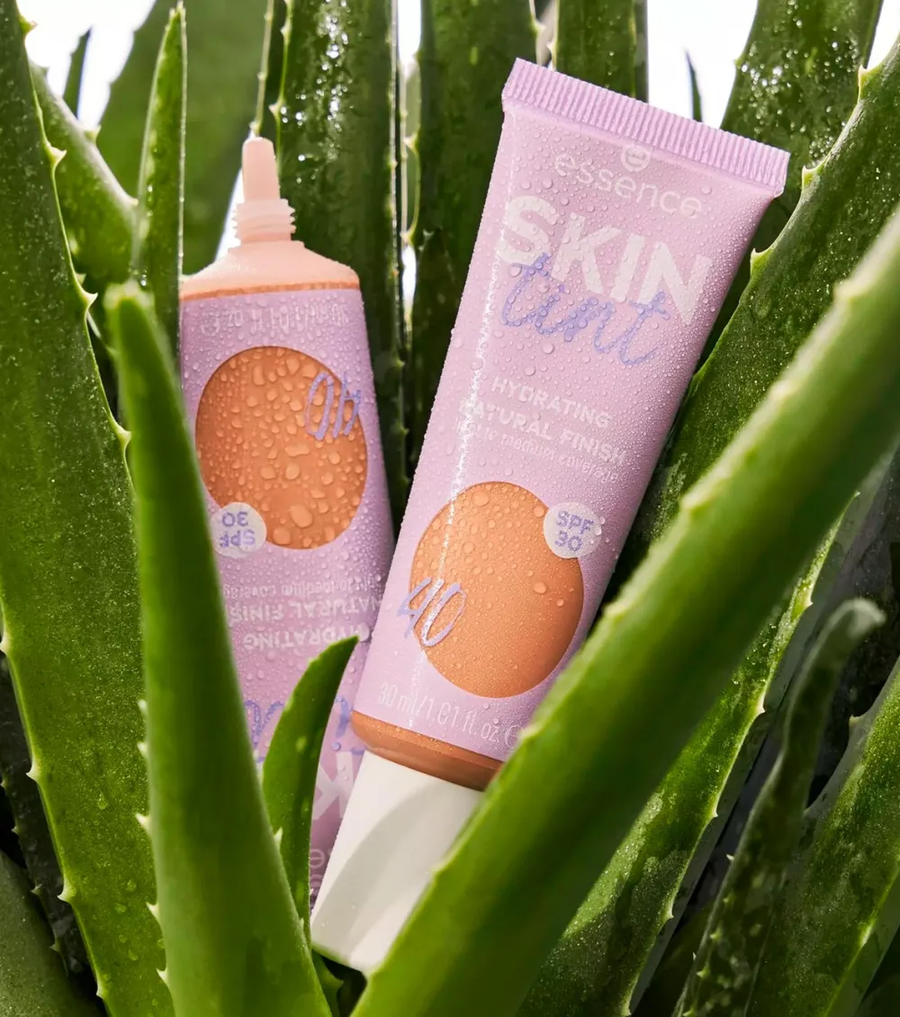 Crema hidratante con color Skin Tint - 40>essence Best