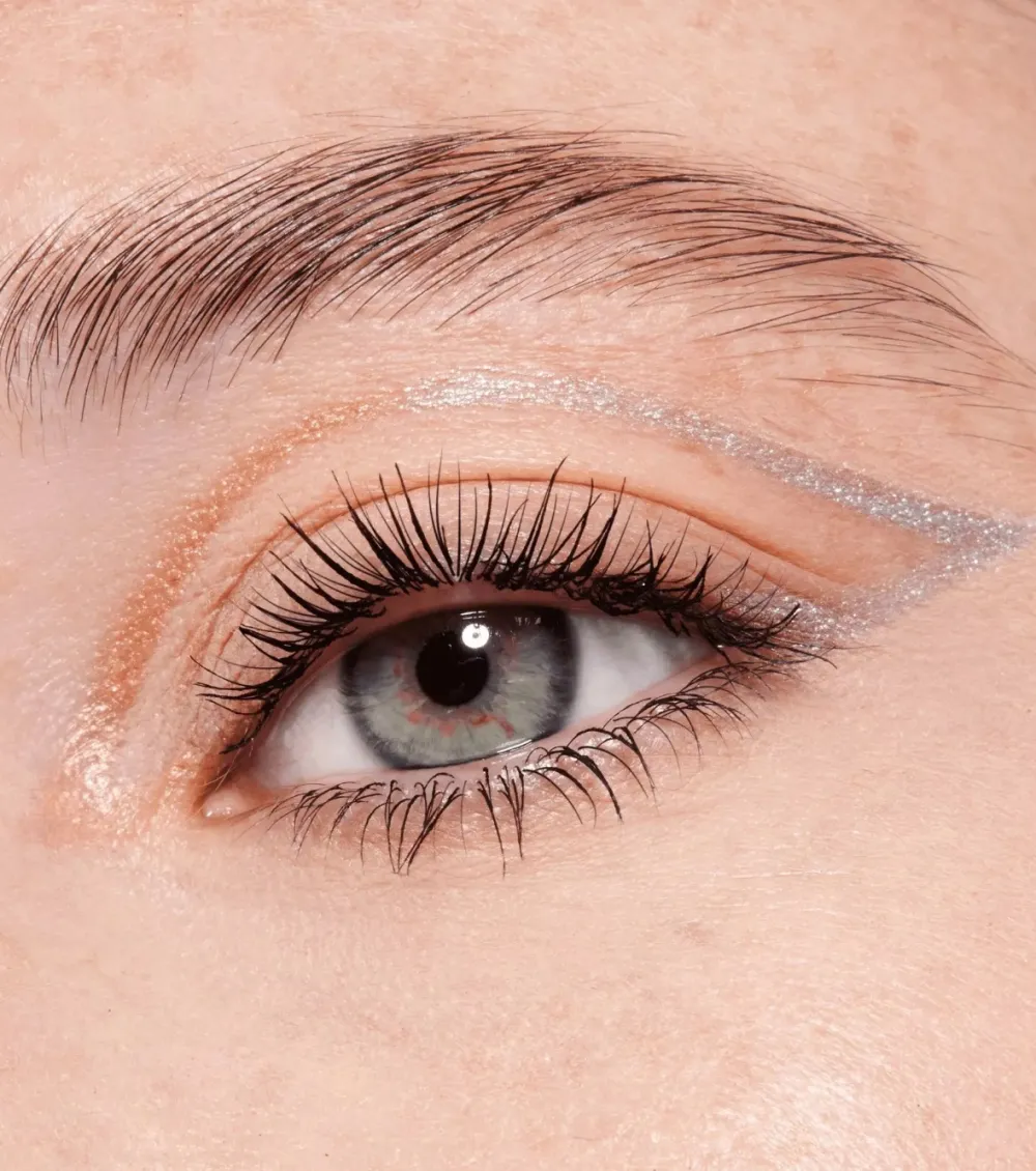 Delineador de ojos Ultra Precision Gel Eye 20H Waterproof - 120: Icy Silver>Catrice Discount