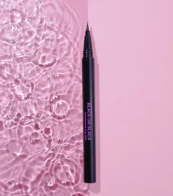 Delineador de ojos waterproof Black on Black><noscript><img width=