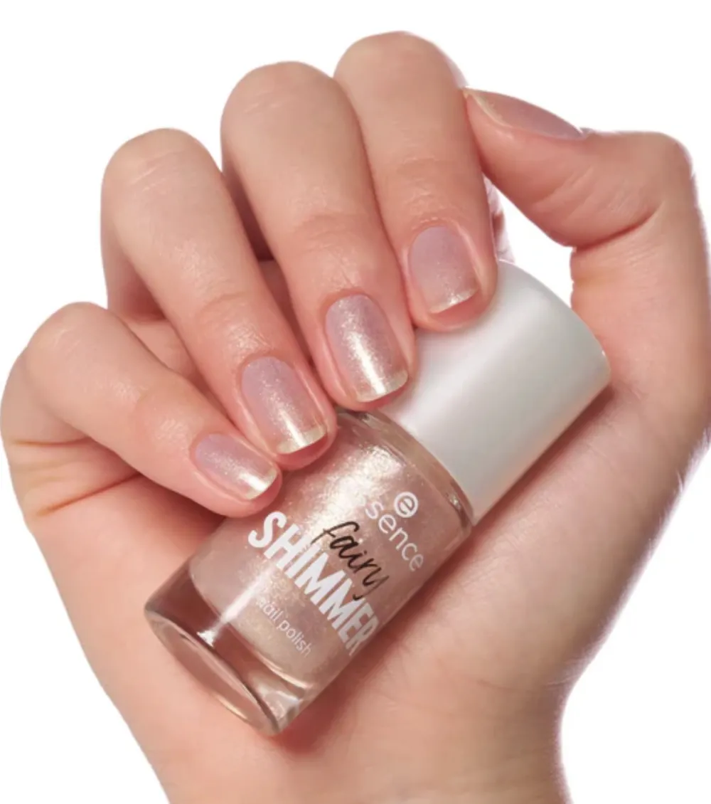 Esmalte de uñas Fairy - 05: Shimmer>essence New