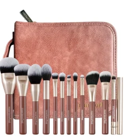 Kit neceser con 13 brochas Vegan Brushes>Maria Orbai Outlet
