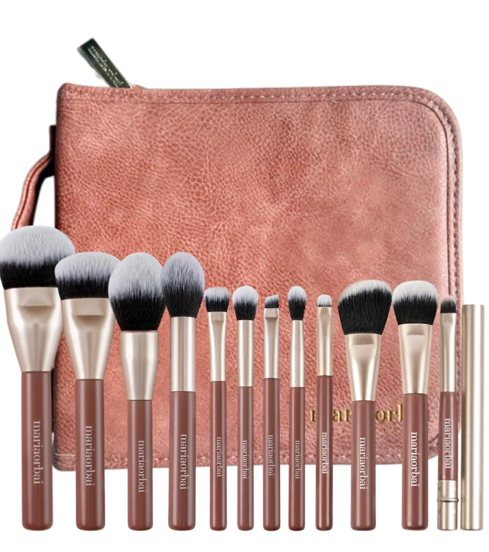 Kit neceser con 13 brochas Vegan Brushes>Maria Orbai Outlet