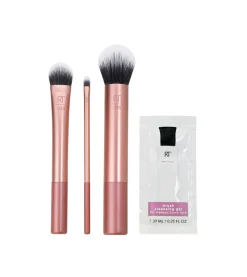 *Love IRL* - Set de brochas para rostro con limpiador Perfect Base Kit>Real Techniques
