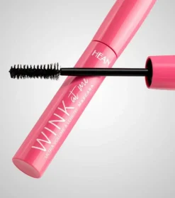 Máscara de pestañas ultra-volumen Wink at Me><noscript><img width=