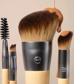 *New Natural* - Set de brochas Conceal, Enhance & Sculpt Trio><noscript><img width=