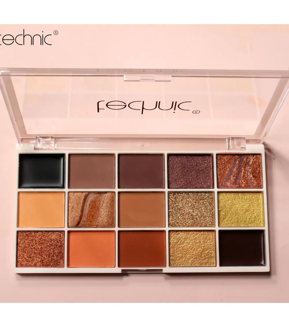 Paleta de pigmentos prensados Enamoured>Technic Cosmetics