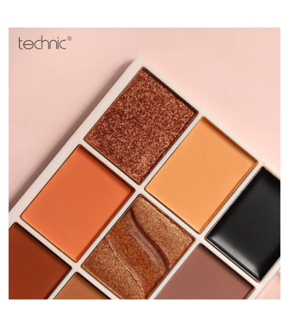 Paleta de pigmentos prensados Enamoured>Technic Cosmetics