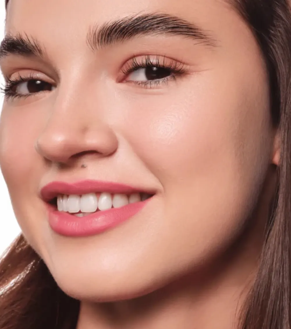 Perfilador de labios 8h Matte comfort - 20: Mauve Mirage>essence Hot