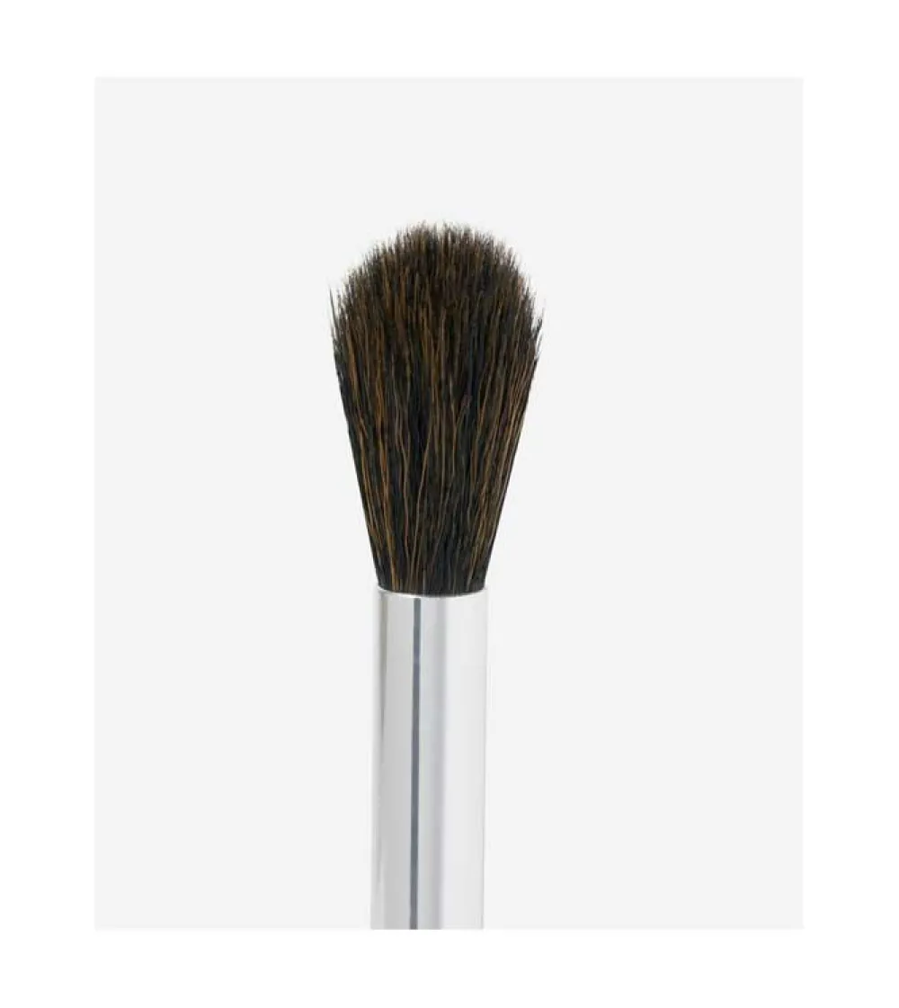 Pincel para iluminador Rounded Highlighter>BH Cosmetics Outlet