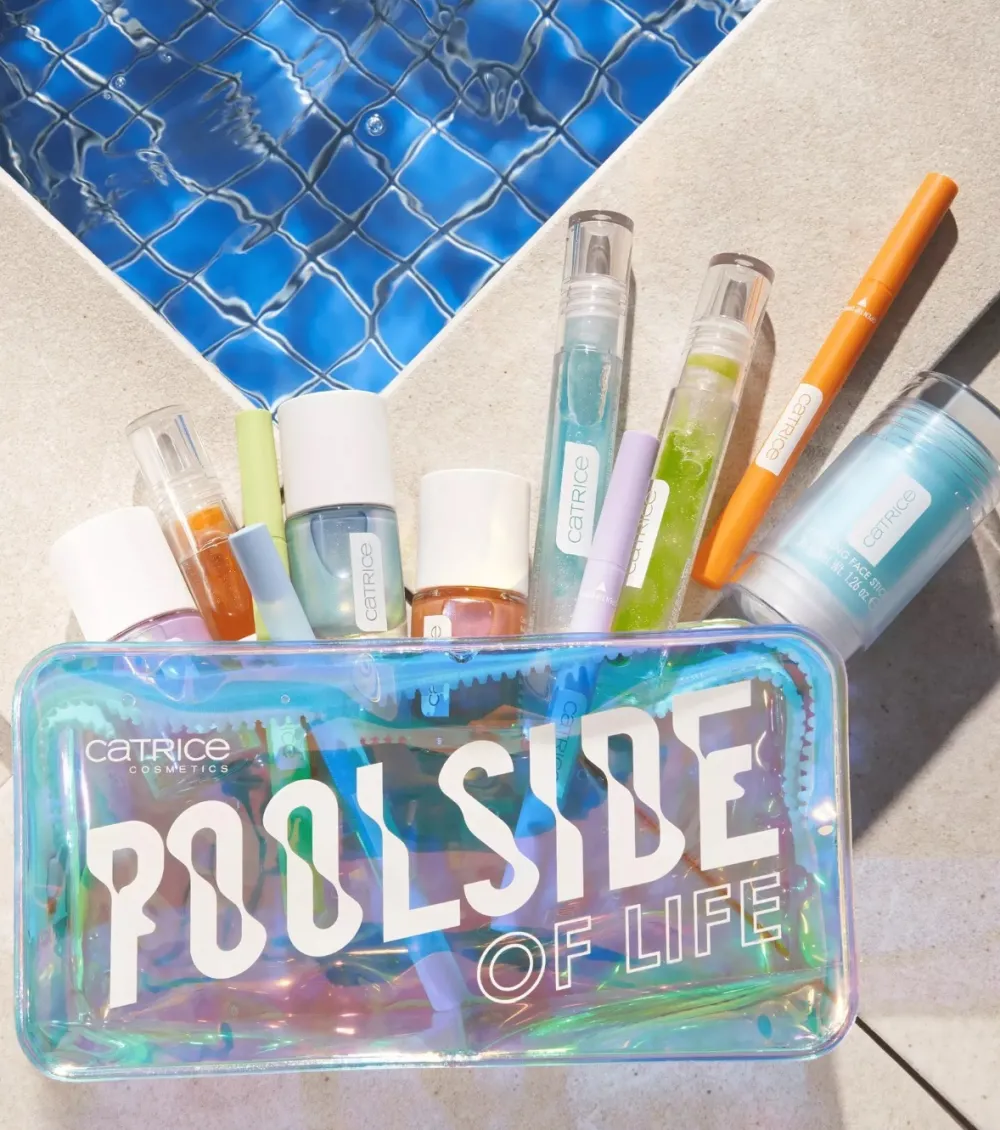 *Poolside Of Life* - Aceite labial bifásico - C01: Under Palm Trees>Catrice New