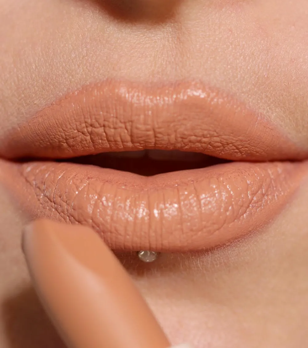 Revolution - Barra de labios satinada Lip Allure - Lover Nude>Makeup Revolution New