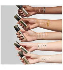 Revolution - Base de maquillaje Conceal & Glow - F18><noscript><img width=
