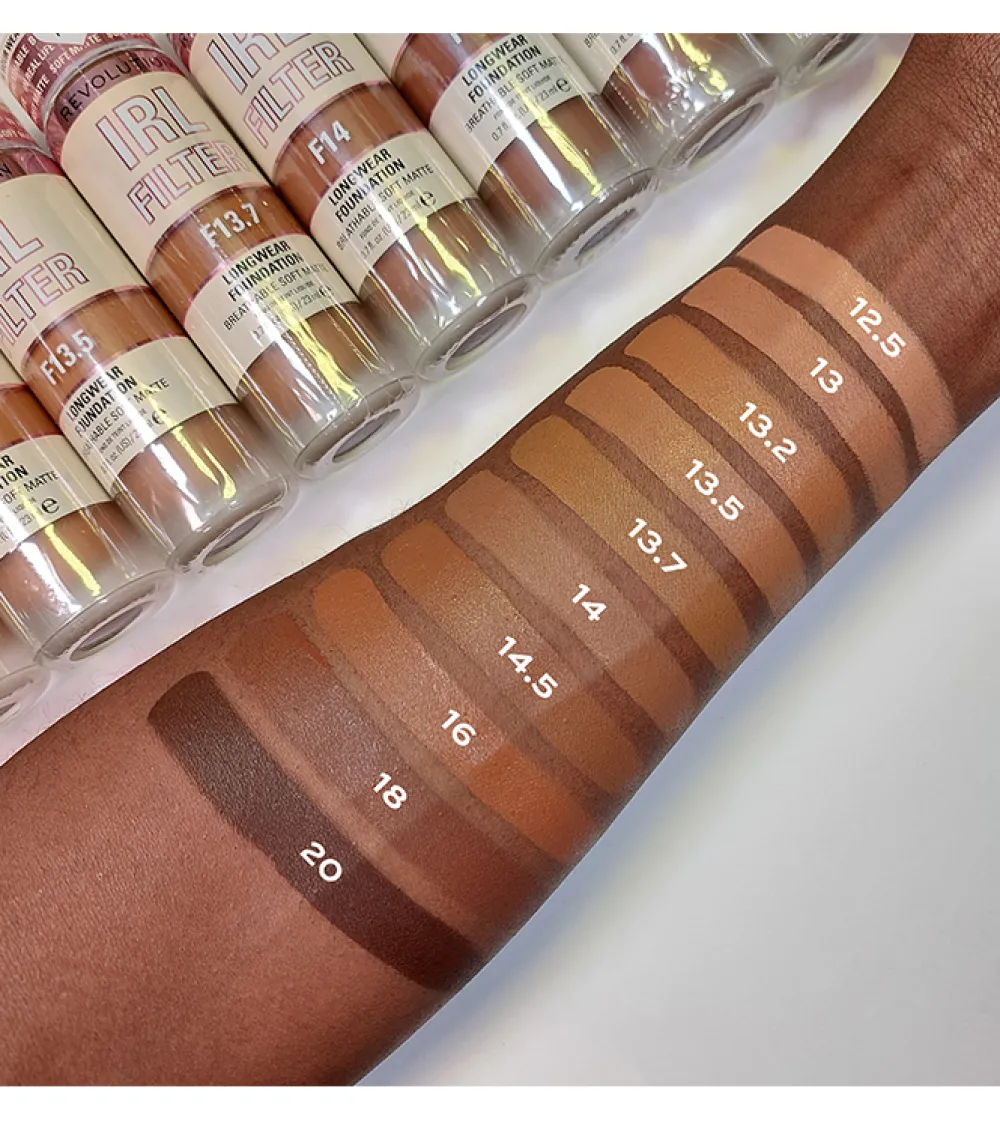 Revolution - Base de maquillaje IRL Filter - F20>Makeup Revolution Hot