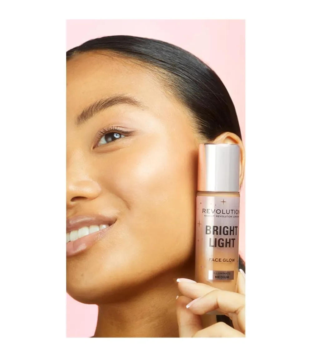 Revolution - Base multiusos Bright Light Face Glow - Illuminate Medium>Makeup Revolution New