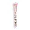 Revolution - Brocha Biselada para Base de Maquillaje Create - R8>Makeup Revolution Sale
