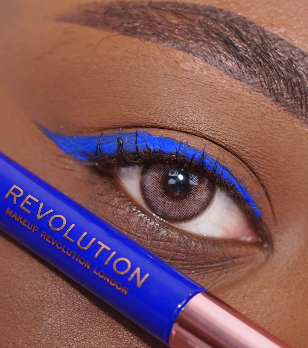 Revolution - Delineador de ojos líquido Super Flick - Blue>Makeup Revolution Best