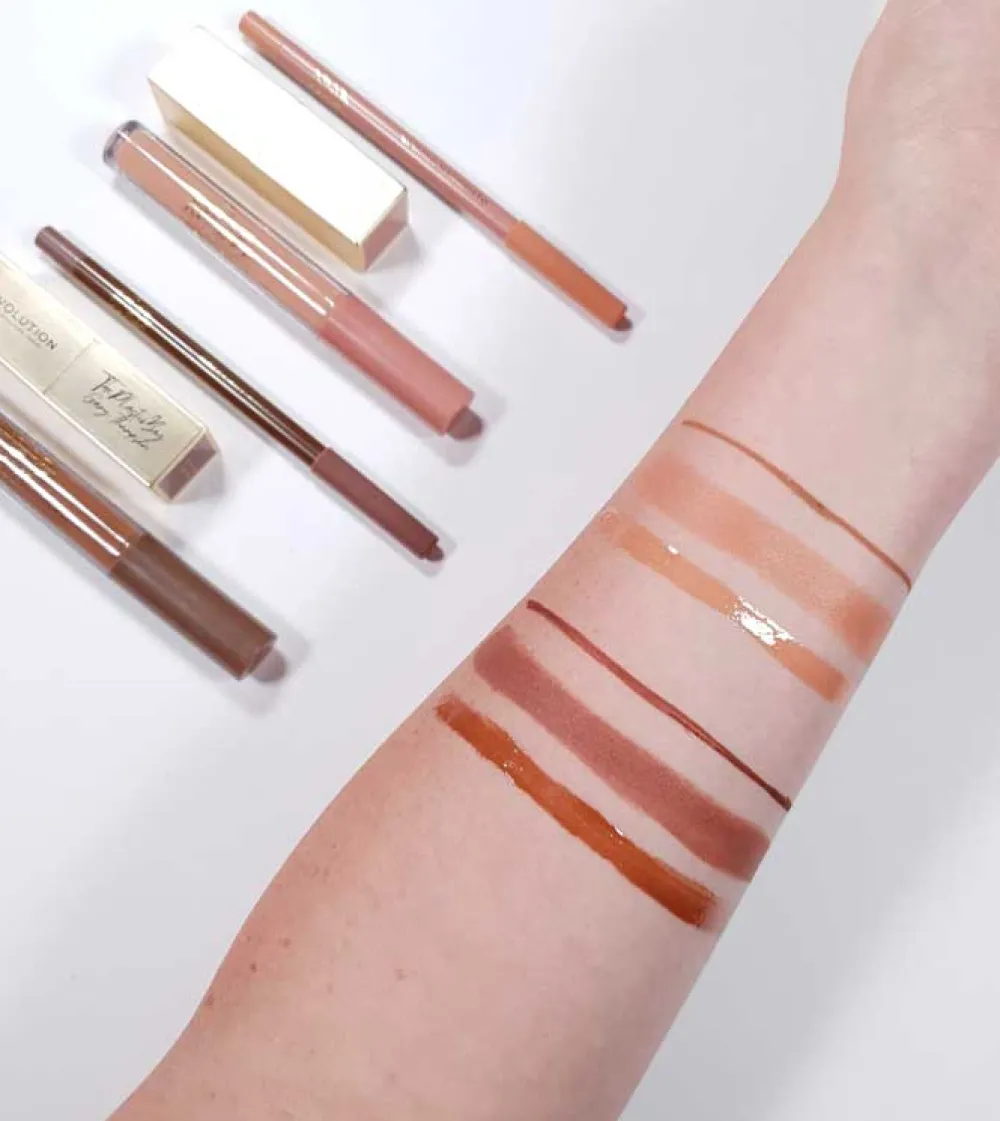 Revolution - * x The Plastic Boy* - Kit de labios - Almond Macchiato>Makeup Revolution Sale