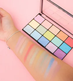 Revolution - Paleta de sombras Reloaded - Sugar Pie><noscript><img width=