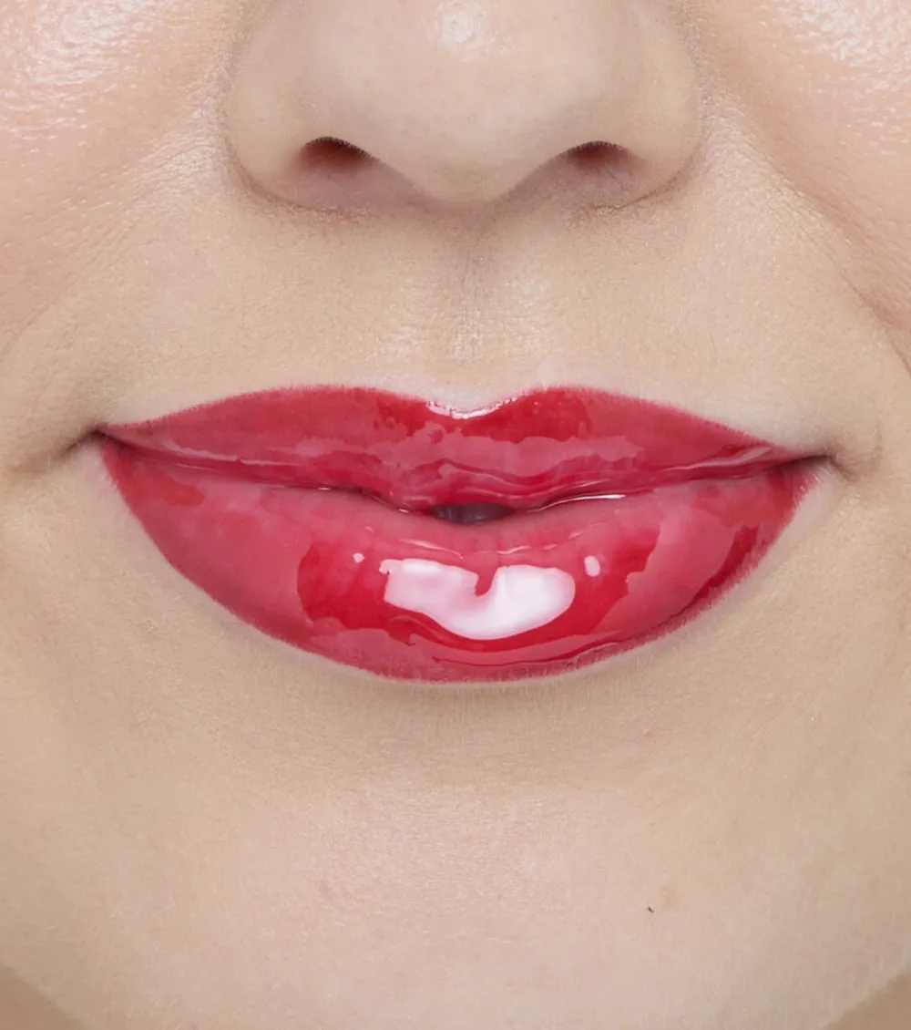 Revolution - Perfilador de labios Pout Liner - Burnt Cherry Red>Makeup Revolution Hot