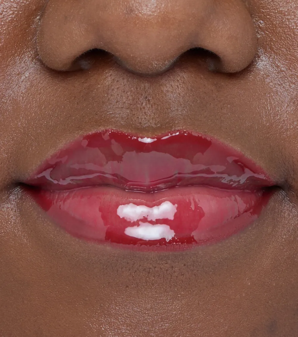 Revolution - Perfilador de labios Pout Liner - Burnt Cherry Red>Makeup Revolution Hot