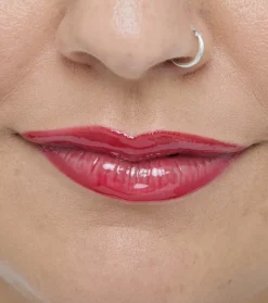 Revolution - Perfilador de labios Pout Liner - Burnt Cherry Red><noscript><img width=
