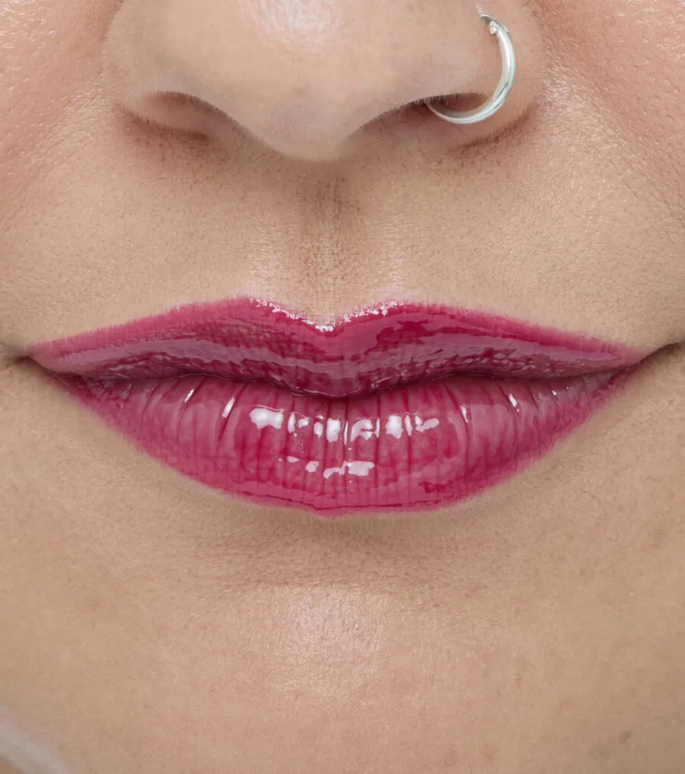 Revolution - Perfilador de labios Pout Liner - Jelly Berry Mauve>Makeup Revolution Hot
