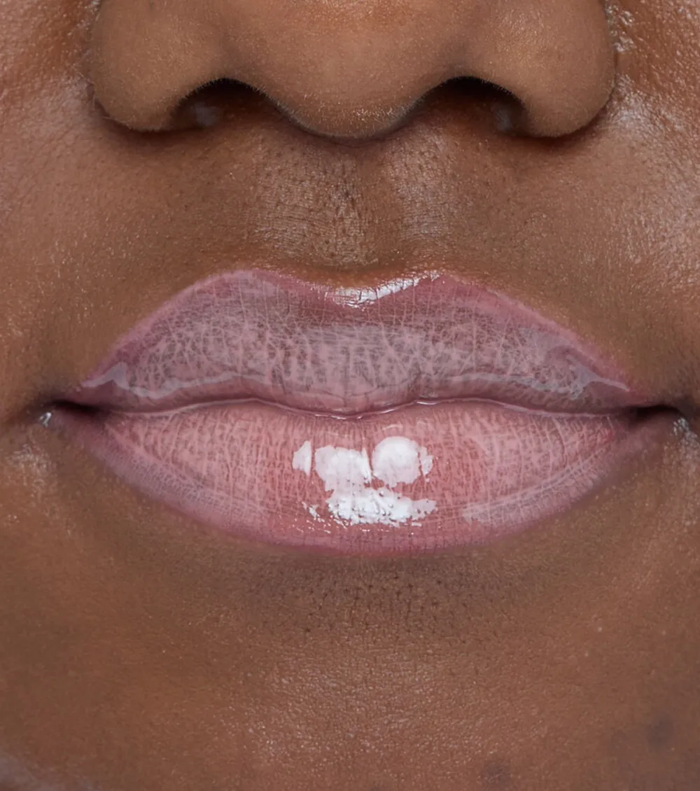 Revolution - Perfilador de labios Pout Liner - Doll Cool Nude>Makeup Revolution Hot